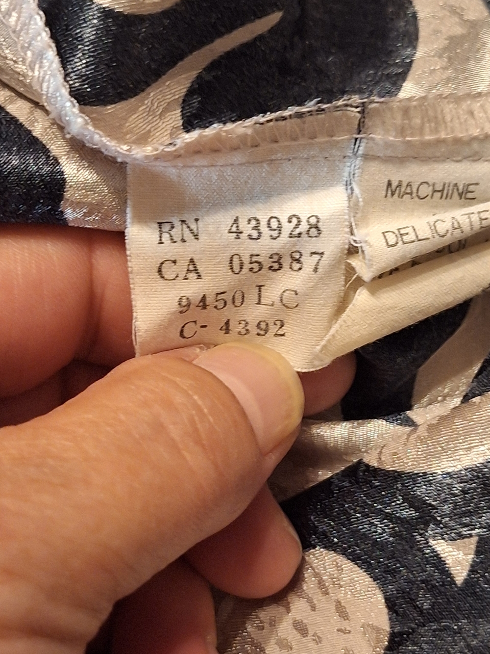 Anne Klein Black and Cream Abstract Scroll Pattern Button-Front Blouse - Picture 9 of 11